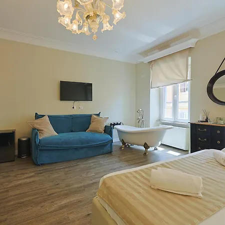 Art House Relais56 Luxury Nuova Gestione *